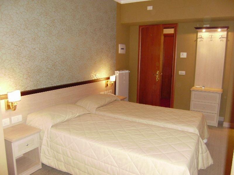 Hotel Galileo Roma Ngoại thất bức ảnh