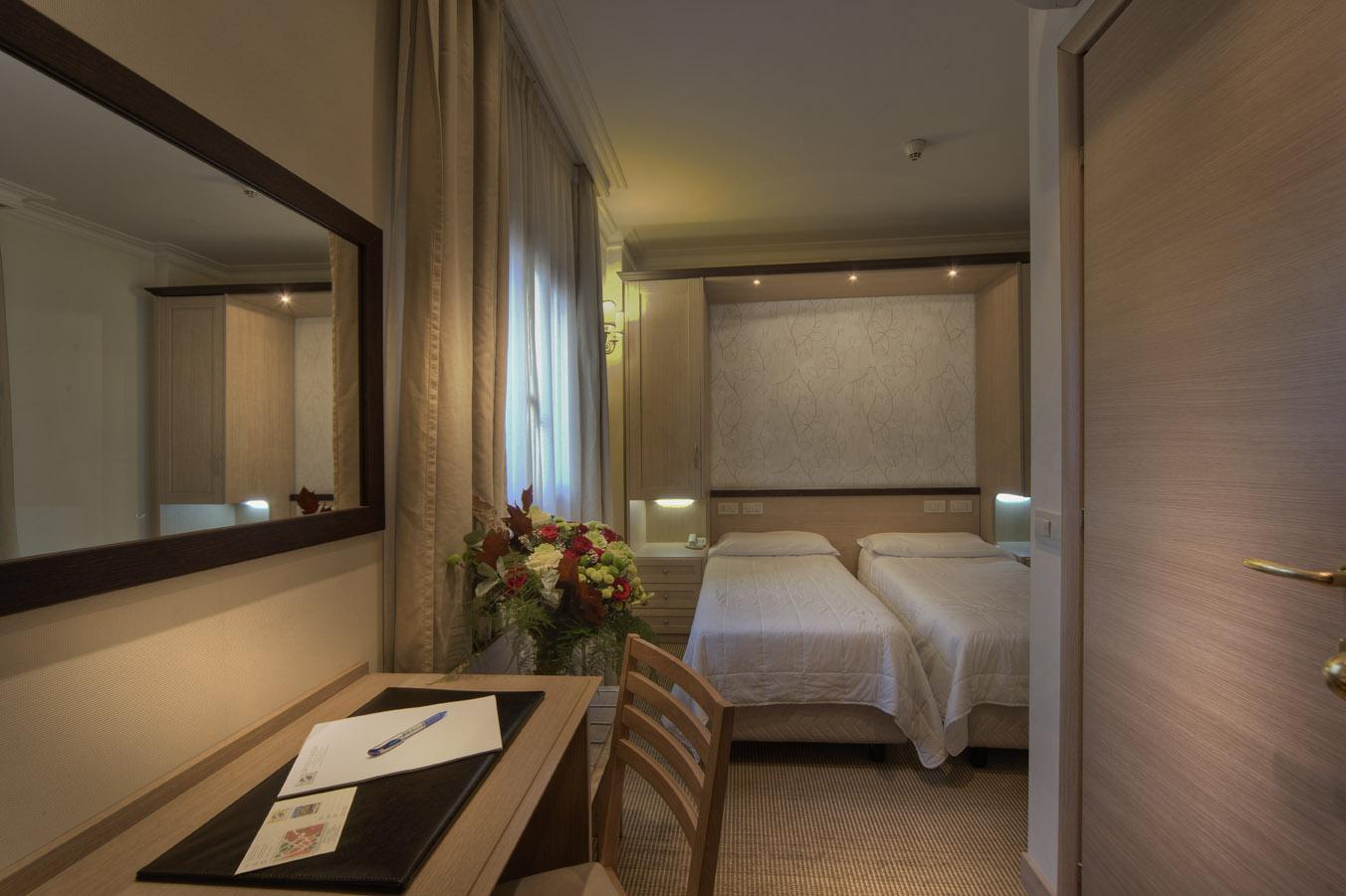 Hotel Galileo Roma Ngoại thất bức ảnh